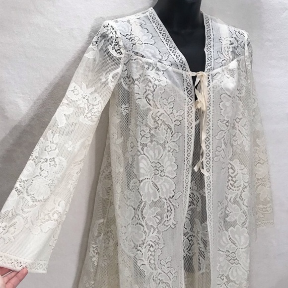 ⭐️ Vintage 1950’s Vassarette Lace Paisley & Floral Nightgown and Overcoat Set - Picture 3 of 12